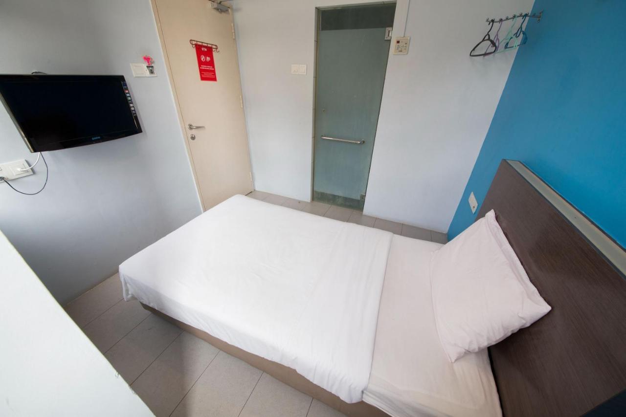 Golden Pearl Hotel Near Universiti Tun Hussein Onn Malaysia Uthm Batu Pahat Exterior photo